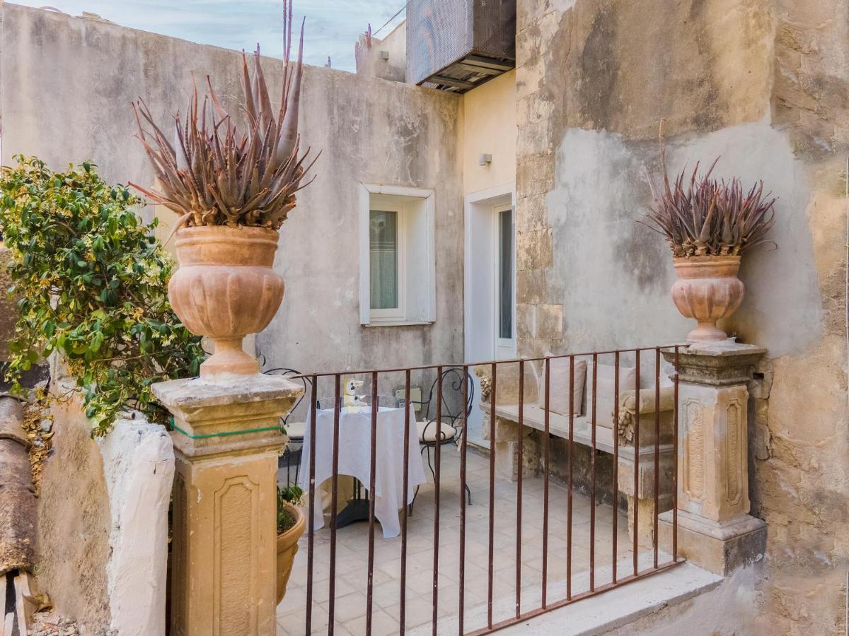 Casa Modica - Luxury Rooms Ното Экстерьер фото